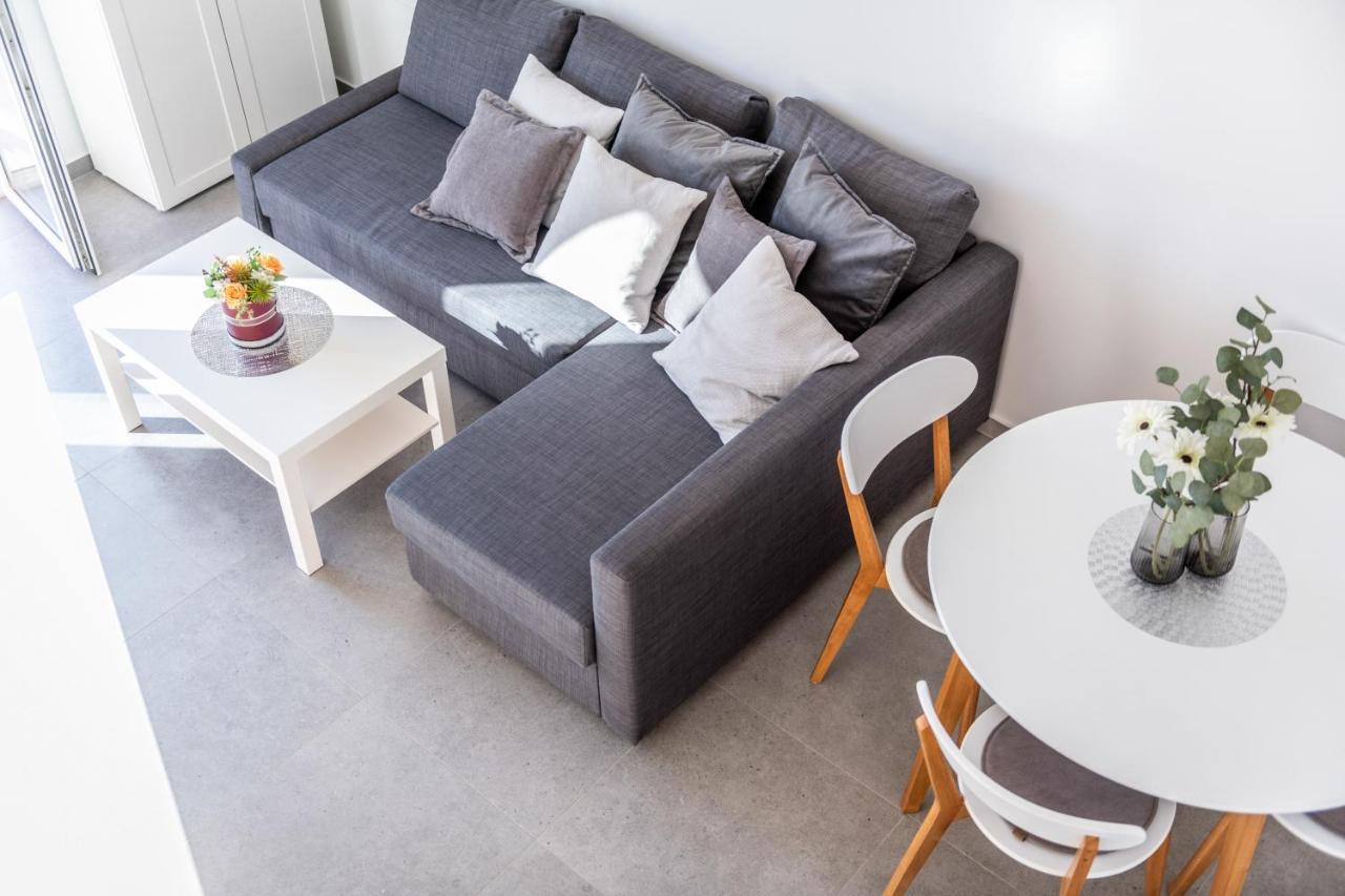 Apartments Matea Duce Luaran gambar